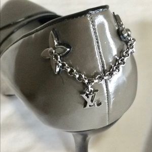 Gray Louis Vuitton lightly used heels, no box.